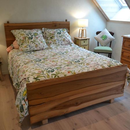Escale A Villeperdue Chambre Juermala Saint-Epain Ngoại thất bức ảnh